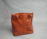 Load image into Gallery viewer, Gislet small handbag burnt orange
