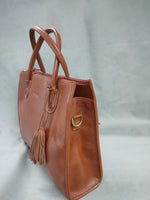 Load image into Gallery viewer, Scarlett Veg Italian Tan laptop bag
