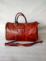Load image into Gallery viewer, Cody duffel bag burnish  cognac

