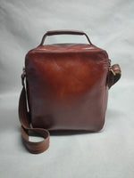 Load image into Gallery viewer, Edinburgh  cross body veg dark cognac
