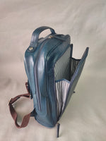 Load image into Gallery viewer, Hampshire laptop backpack vachata blue
