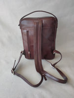 Load image into Gallery viewer, Kristoff backpack Burnish brown
