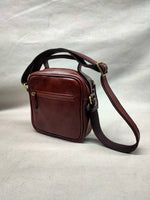 Load image into Gallery viewer, Edinburgh  cross body veg dark cognac
