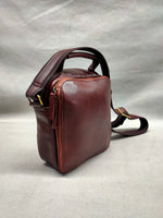 Load image into Gallery viewer, Edinburgh  cross body veg dark cognac

