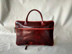 Load image into Gallery viewer, Moore 02  Laptop bag burnish dark cognac
