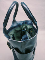 Load image into Gallery viewer, SYLVIA  Handbag Crunch blue
