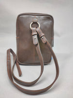 Load image into Gallery viewer, Jodie vachaka olive sling bag
