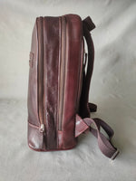 Load image into Gallery viewer, SOHO Laptop Backpack burnish brown
