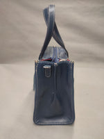 Load image into Gallery viewer, Jamilla small  Handbag vachata blue
