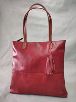 Load image into Gallery viewer, Isola shoulder bag vachata red
