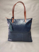 Load image into Gallery viewer, Isola shoulder bag vachata blue
